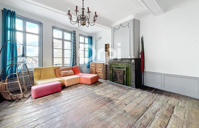 Maison bourgeoise - 301 m² - 8 pièces