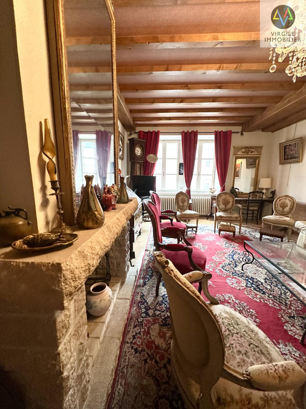 Appartement - 403 m² - 12 pièces