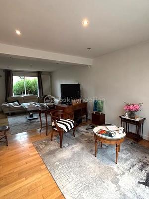 Maison - 114 m² - 6 pièces