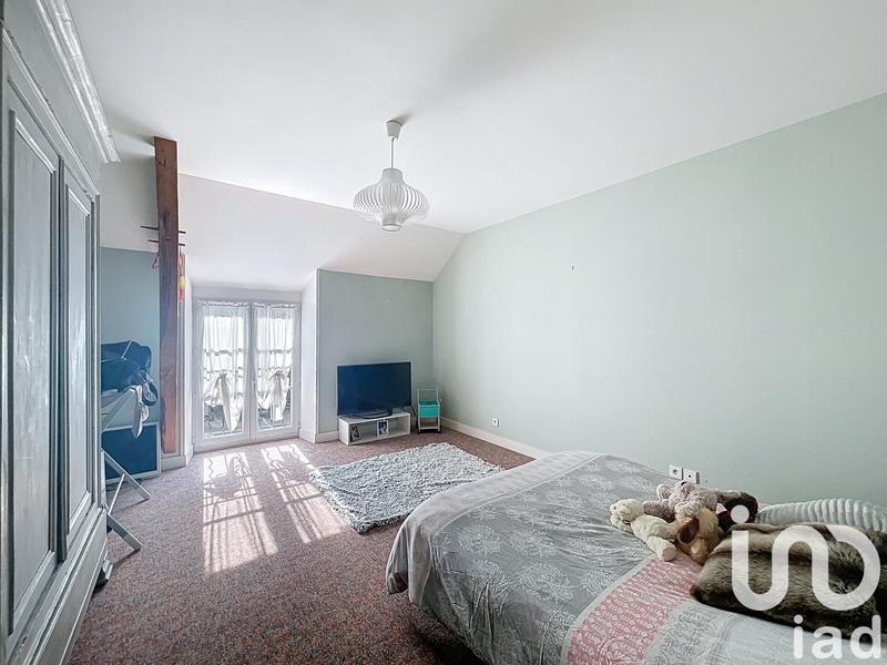 Maison - 273 m² - 10 pièces