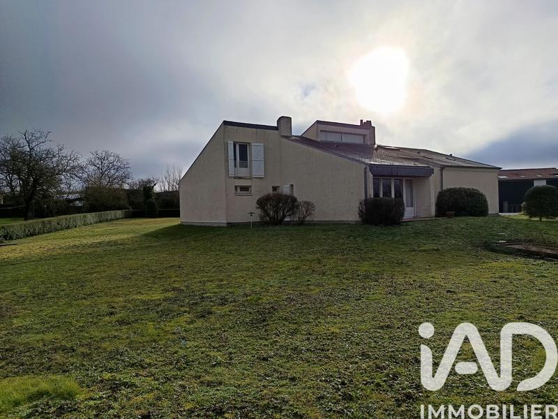 Maison - 173 m² - 8 pièces