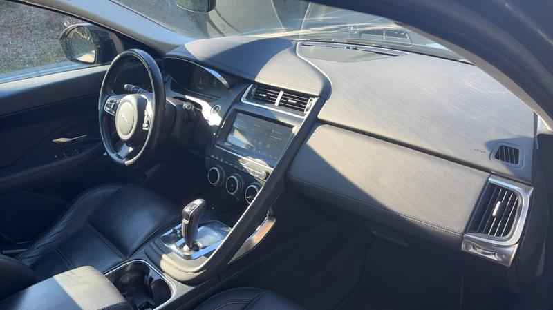 Jaguar E-Pace 2.0 200 Awd Bva R-Dynamic se - Automatique