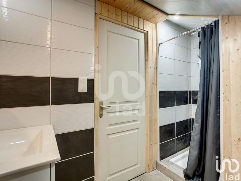 Local commercial - 200 m²