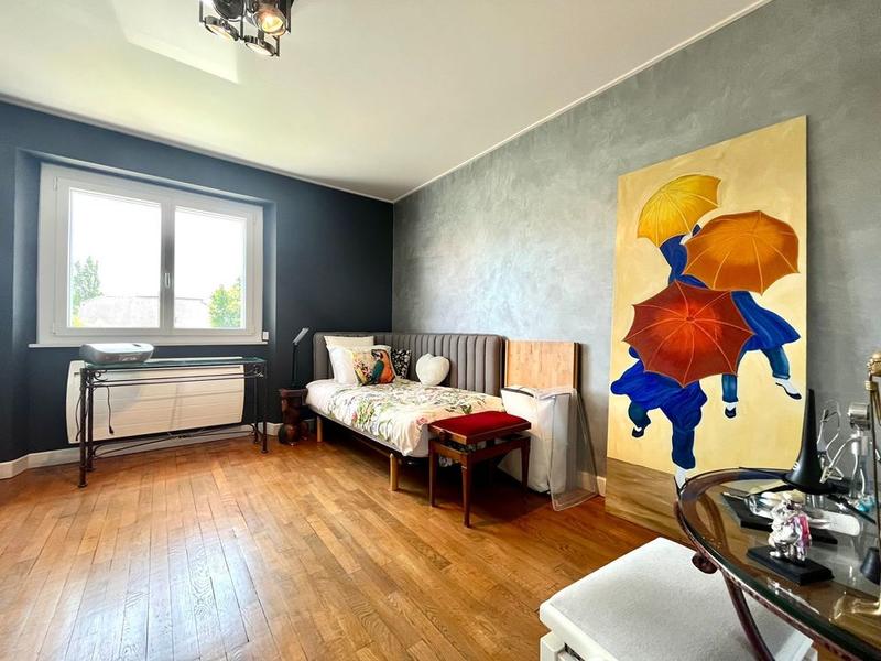 Maison - 272 m² - 7 pièces