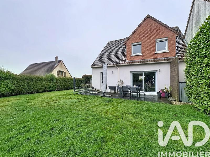 Maison - 93 m² - 4 pièces