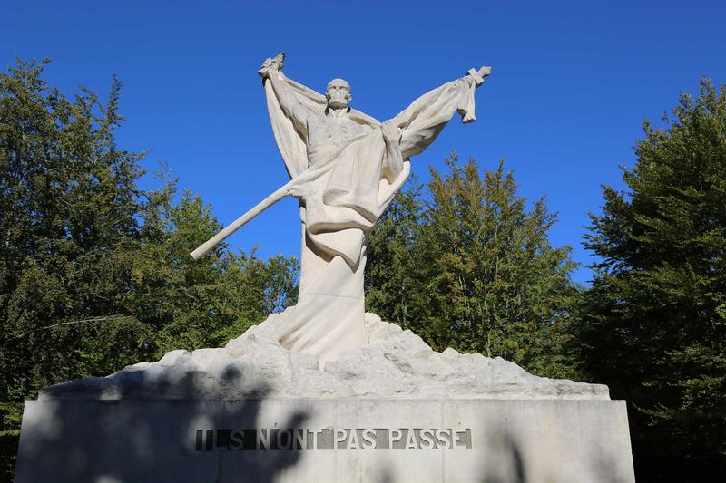 Visite guidée du champ de bataille en voiture - Morthomme