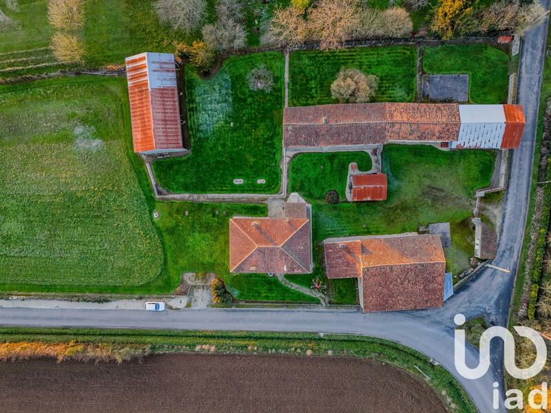 Maison - 160 m² - 7 pièces