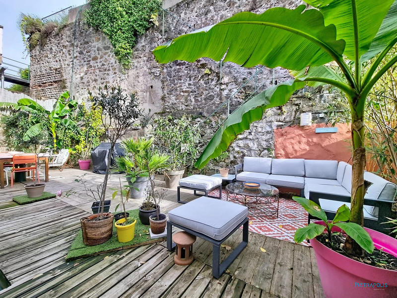 Duplex - 160 m² - 5 pièces