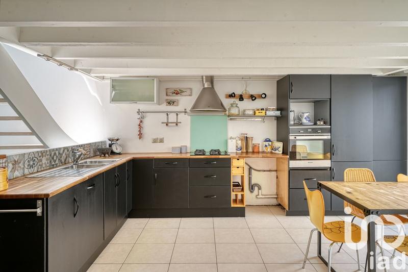 Maison - 101 m² - 4 pièces