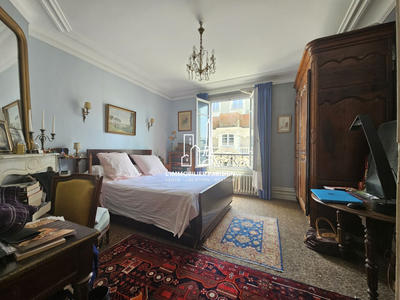 Appartement - 80 m² - 3 pièces