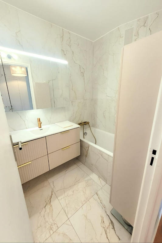 Appartement - 59 m² - 3 pièces