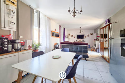 Maison de village - 90 m² - 5 pièces