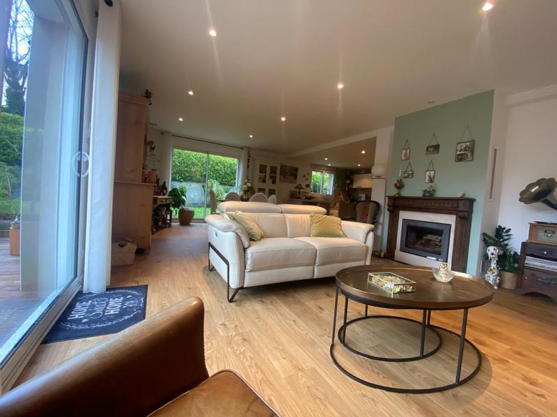 Maison - 142 m² - 5 pièces