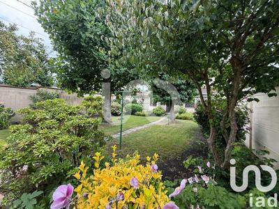 Maison de ville - 163 m² - 7 pièces