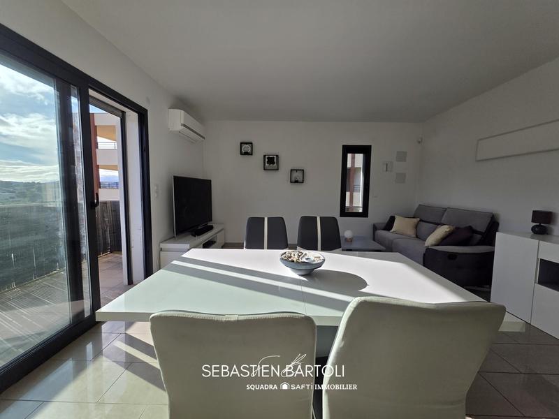 Appartement - 67 m² - 3 pièces