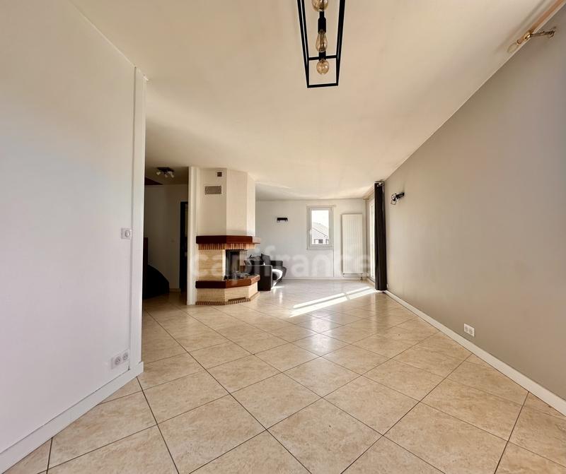 Maison - 120 m² - 7 pièces