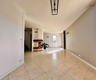 Maison - 120 m² - 7 pièces