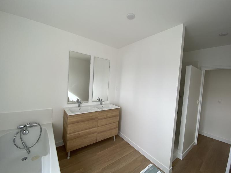 Maison - 124 m² - 5 pièces