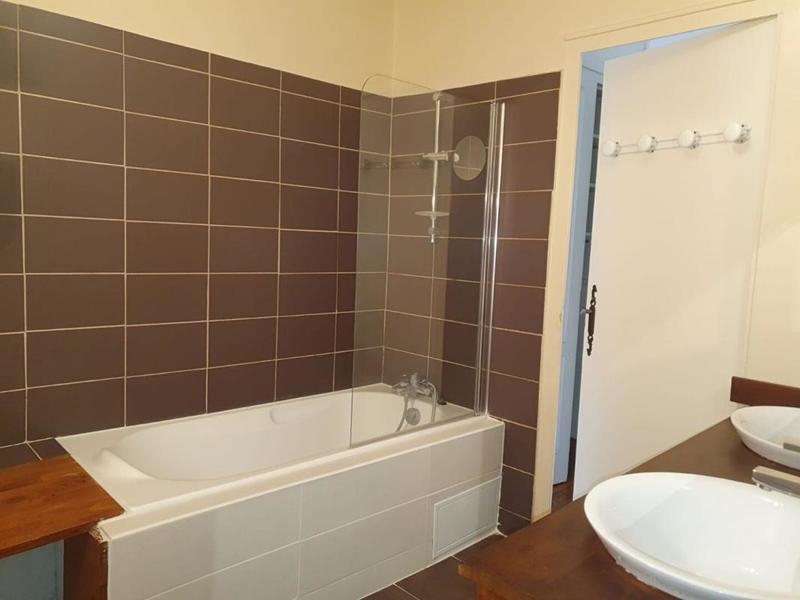 Appartement - 79 m² - 2 pièces