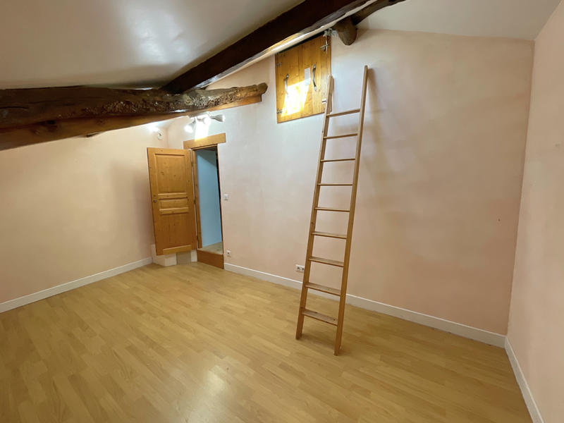 Maison - 166 m² - 7 pièces