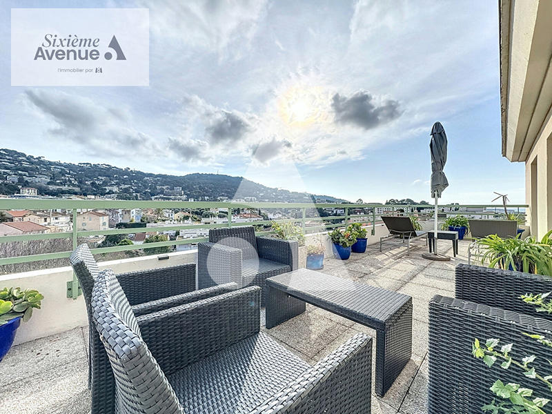 Appartement - 192 m² - 4 pièces