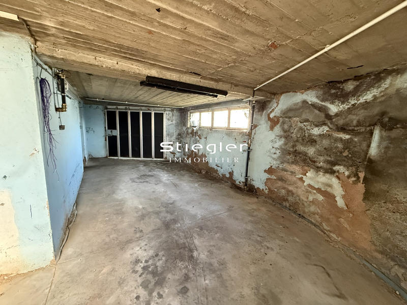 Maison - 204 m² - 6 pièces