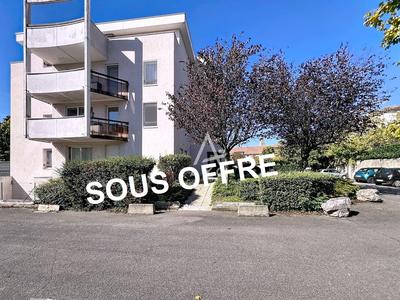 Appartement - 122 m² - 5 pièces