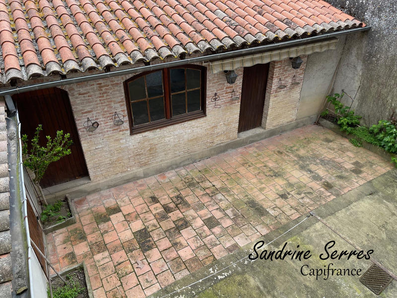 Maison de village - 299 m² - 8 pièces