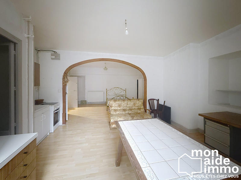 Maison - 400 m² - 15 pièces