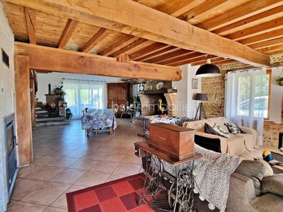 Corps de ferme - 215 m² - 5 pièces