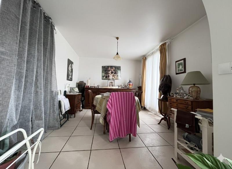 Appartement - 94 m² - 4 pièces