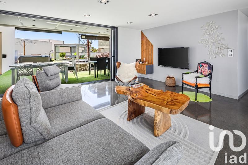 Maison de maîtres - 260 m² - 8 pièces