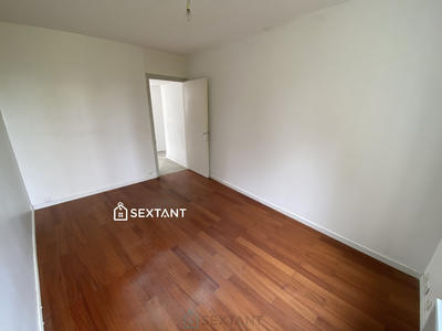 Maison - 200 m² - 5 pièces