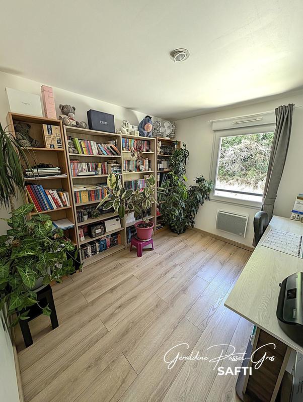 Maison - 84 m² - 4 pièces