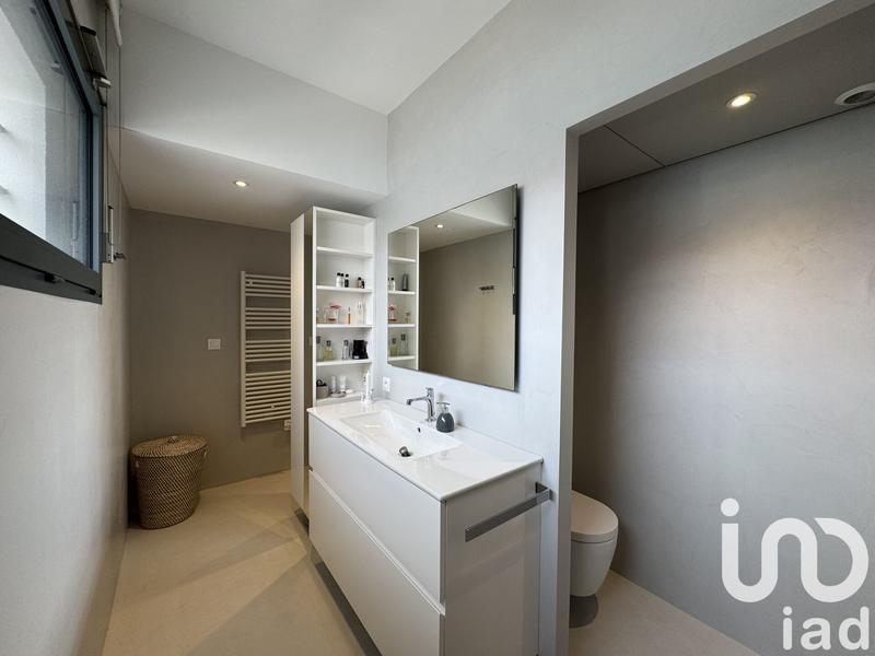 Maison - 180 m² - 5 pièces