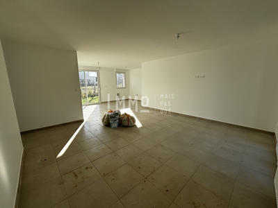 Maison - 83 m² - 4 pièces