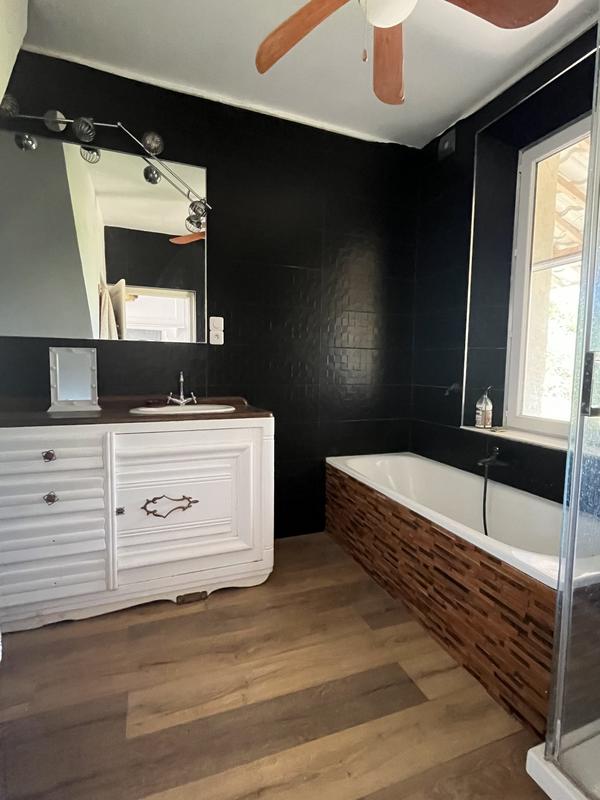 Maison traditionnelle - 120 m² - 4 pièces