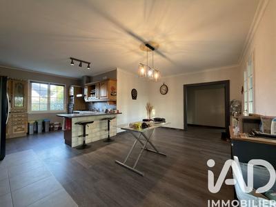 Maison - 120 m² - 4 pièces