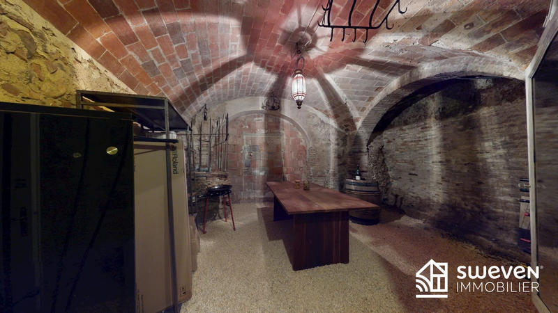 Maison ancienne - 200 m² - 9 pièces