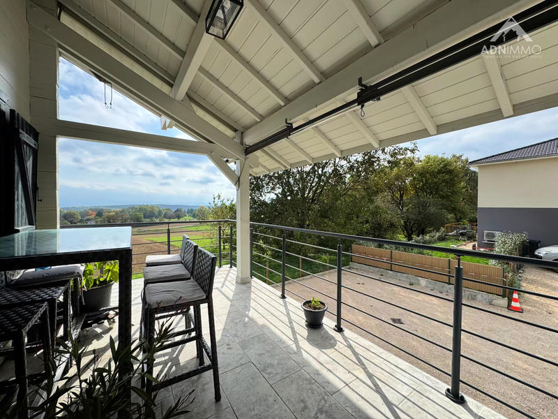 Maison - 130 m² - 5 pièces