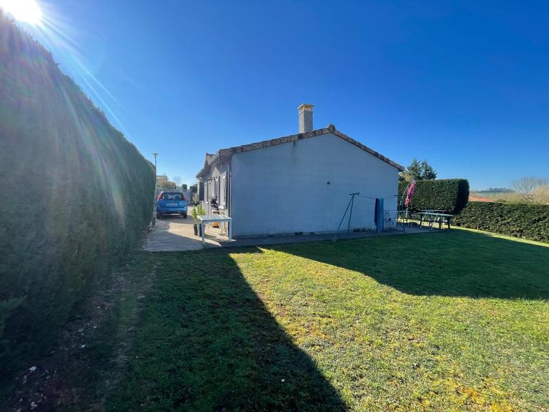 Villa - 80 m² - 5 pièces