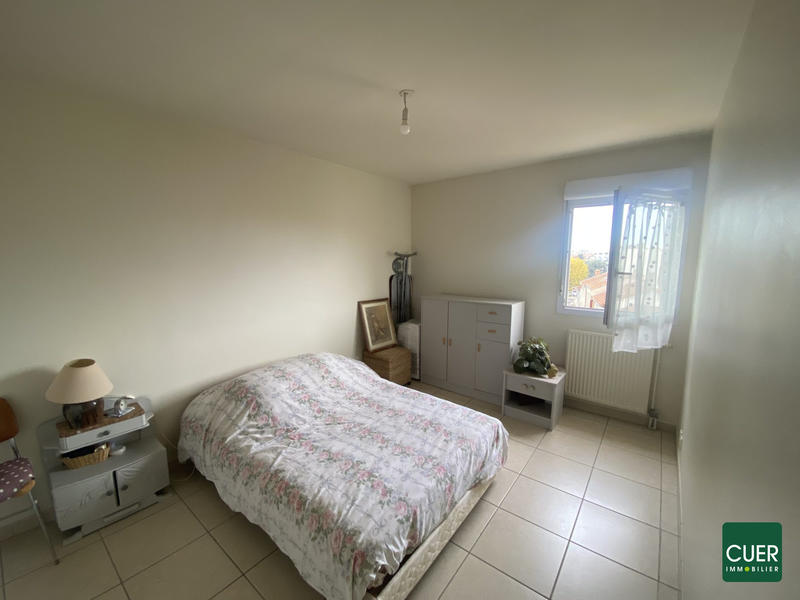 Appartement - 83 m² - 4 pièces