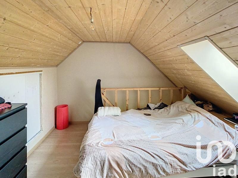 Maison - 207 m² - 7 pièces