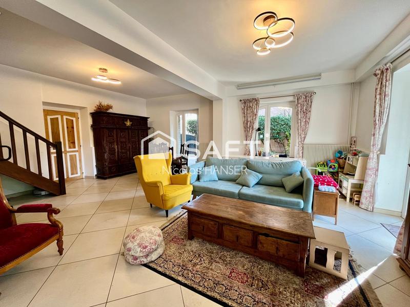 Maison de maîtres - 195 m² - 7 pièces