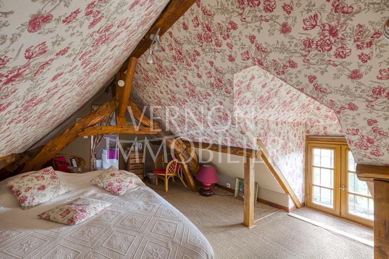 Maison - 375 m² - 12 pièces