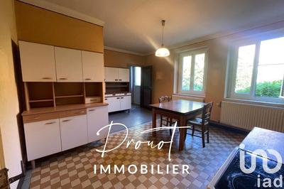 Maison de village - 238 m² - 9 pièces