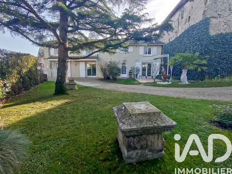Maison de village - 177 m² - 5 pièces