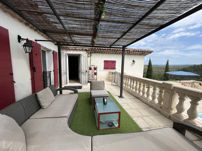 Villa - 153 m² - 5 pièces