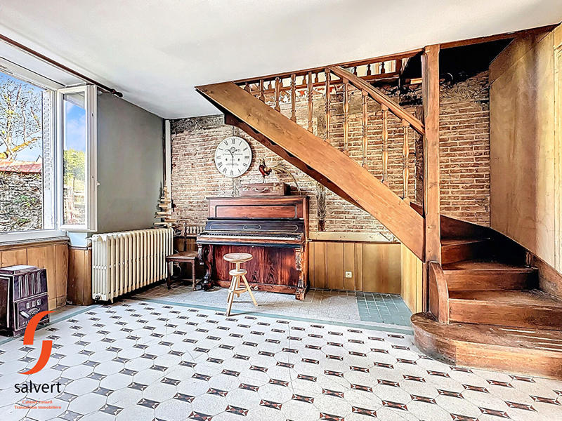 Maison - 279 m² - 8 pièces