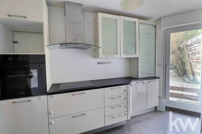 Appartement - 96 m² - 5 pièces